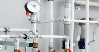 Замена труб в квартире в Тольятти - цена и стоимость работ от 2079 руб.